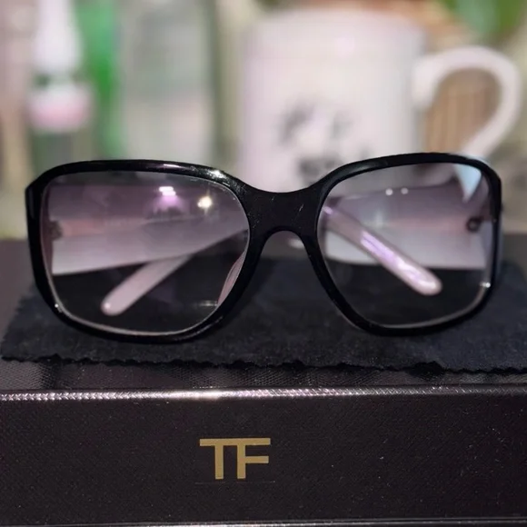 Versace | Accessories | Versace Black And Pink Crystal  display picture 2